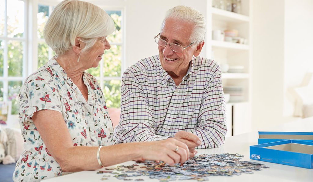 Mental Health Benefits of Jigsaw Puzzle #3: Improves reasoning & memory