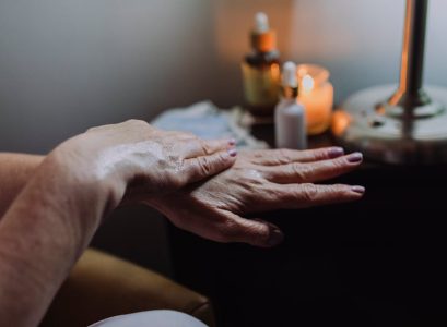 How to Stop People-Pleasing & Start Living for Yourself - selfcare